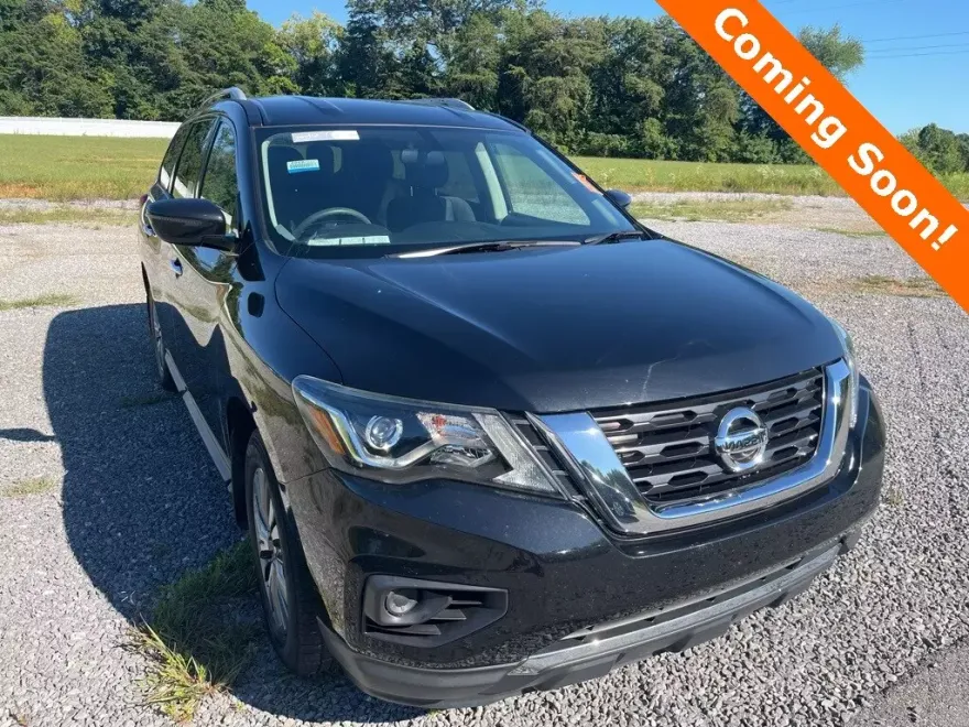 2020 Nissan Pathfinder S photo 1