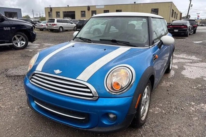 2011 Mini Cooper Hardtop photo 1