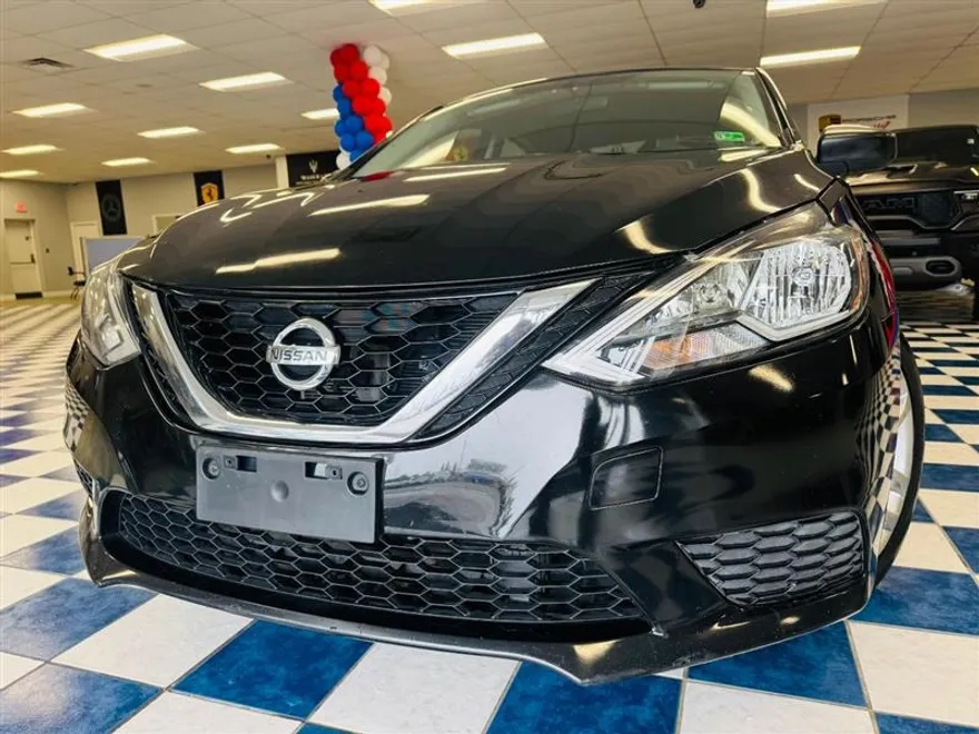 2018 Nissan Sentra SV photo 1