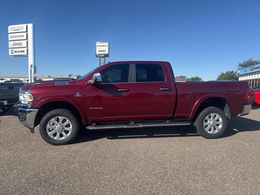 2022 Ram 2500 Laramie photo 1