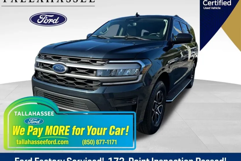 2023 Ford Expedition XLT photo 1