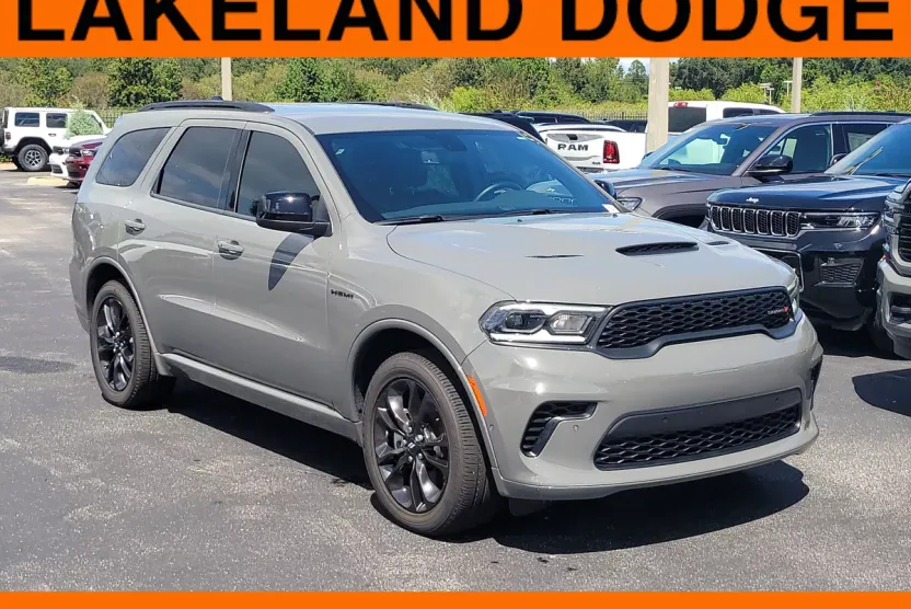 2025 Dodge Durango R/T photo 1