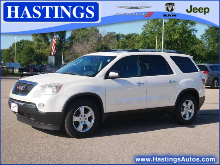 2011 Gmc Acadia SLE photo 1