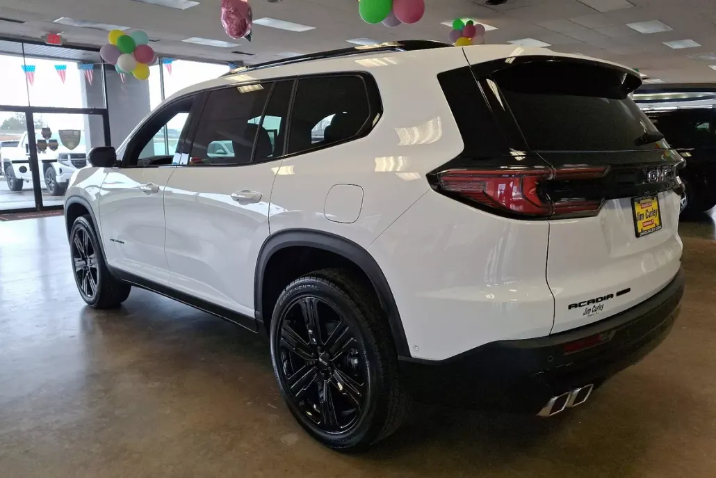 2025 Gmc Acadia Elevation photo 1