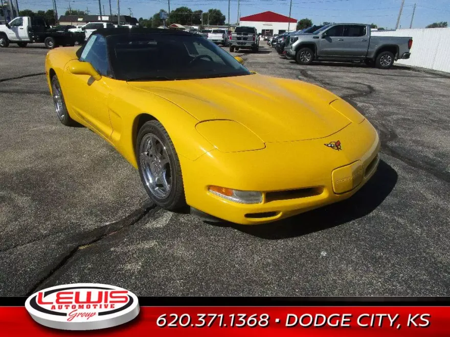 2001 Chevrolet Corvette photo 1