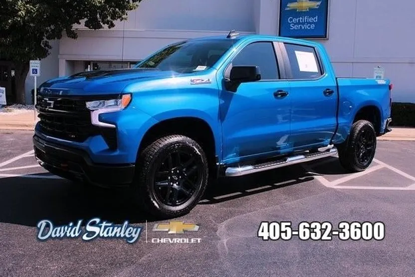 2023 Chevrolet Silverado 1500 LT Trail Boss photo 1