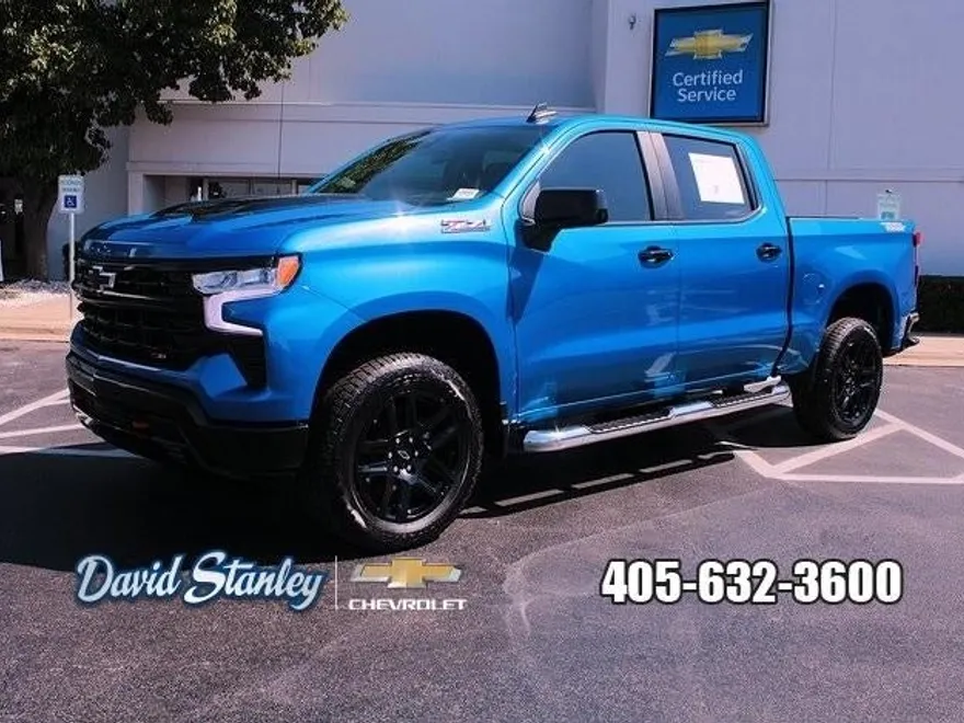 2023 Chevrolet Silverado 1500 LT Trail Boss photo 1