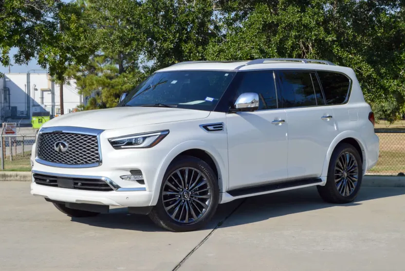 2023 Infiniti QX80 Sensory photo 1