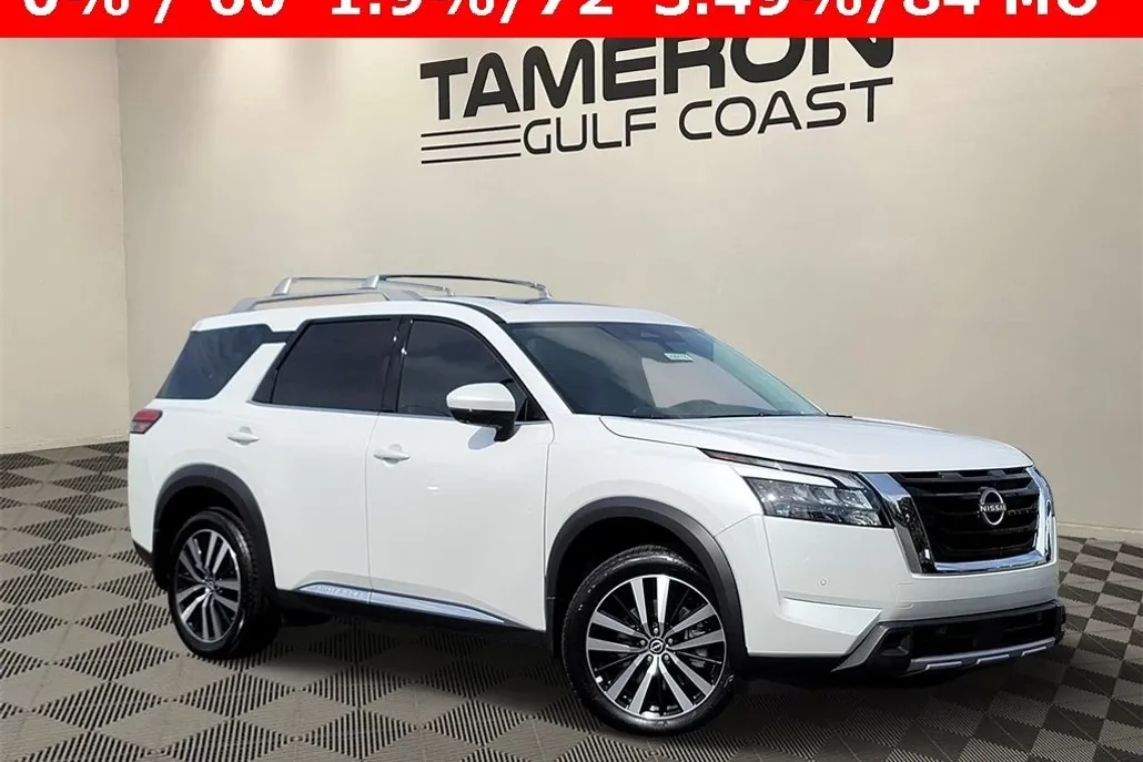 2025 Nissan Pathfinder Platinum photo 1