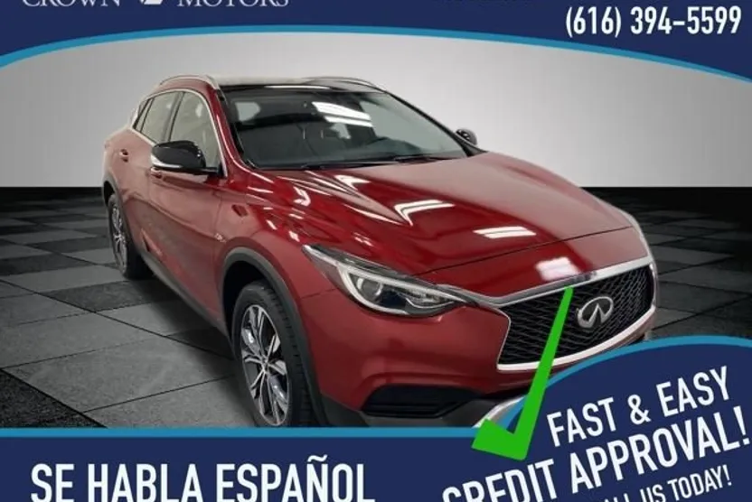 2019 Infiniti QX30 Luxe photo 1