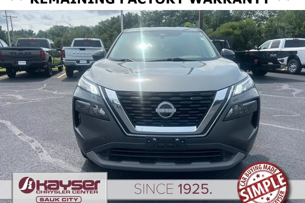 2023 Nissan Rogue S photo 1