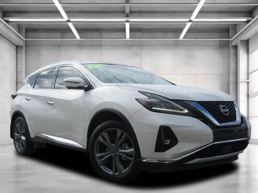 2023 Nissan Murano Platinum photo 1