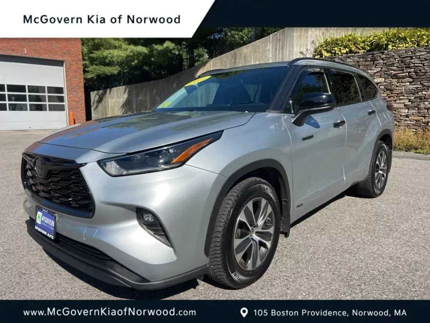 2021 Toyota Highlander Hybrid XLE photo 1