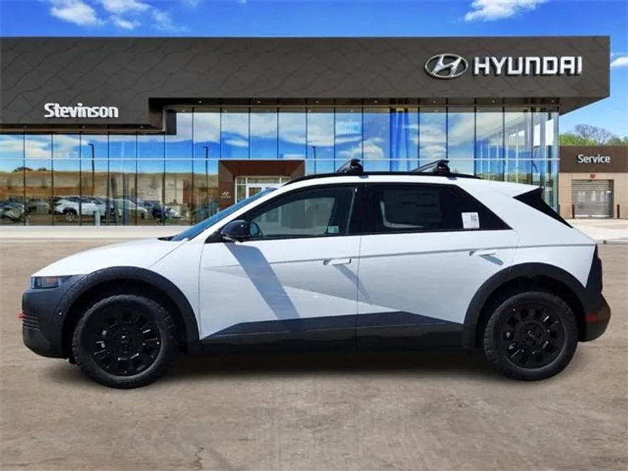 2025 Hyundai Ioniq 5 photo 1