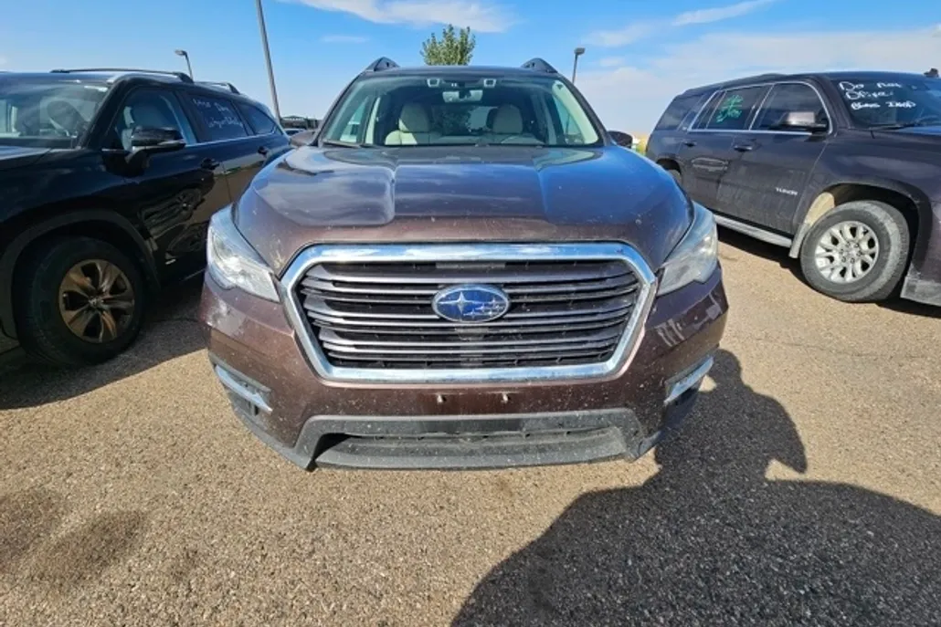 2020 Subaru Ascent Limited photo 1