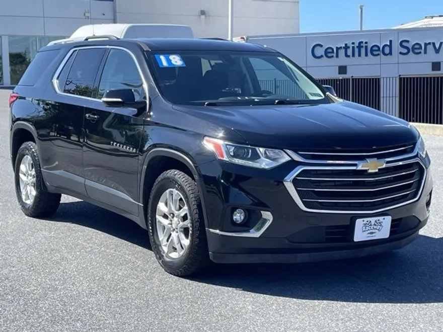 2018 Chevrolet Traverse Cloth photo 1