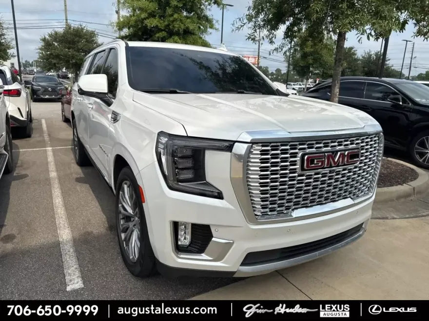 2022 Gmc Yukon XL Denali photo 1