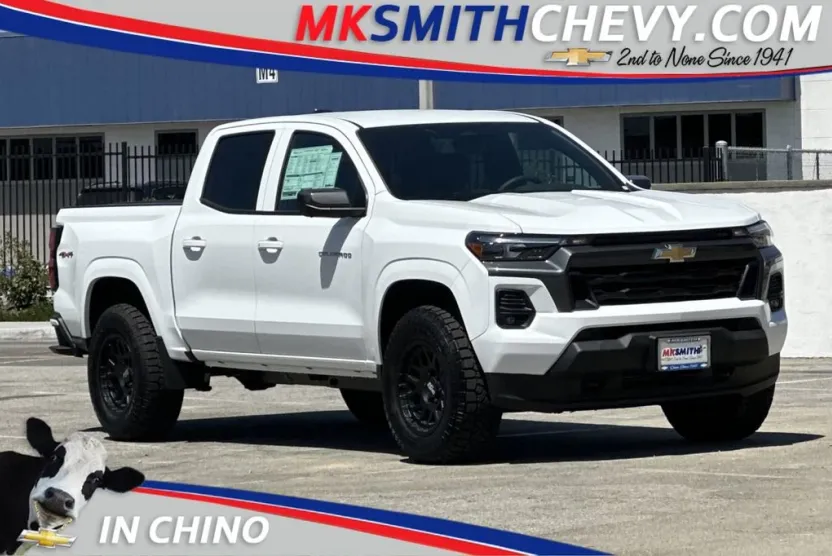 2025 Chevrolet Colorado Work Truck LT photo 1