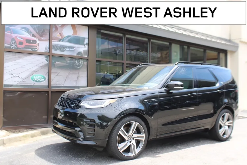 2024 Land Rover Discovery SE photo 1