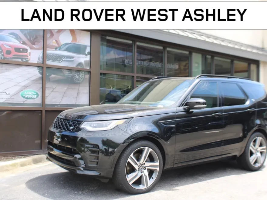 2024 Land Rover Discovery SE photo 1
