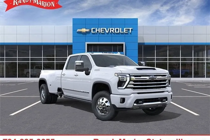 2026 Chevrolet Silverado 3500HD High Country photo 1