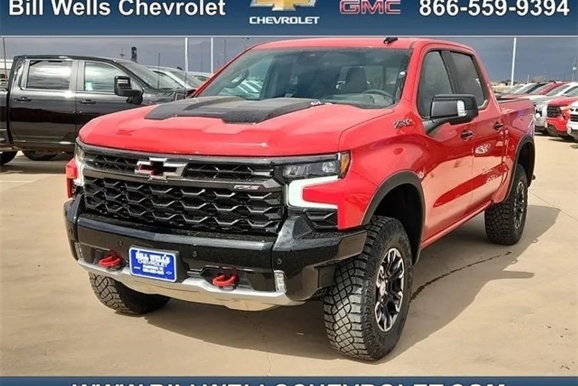 2025 Chevrolet Silverado 1500 ZR2 photo 1