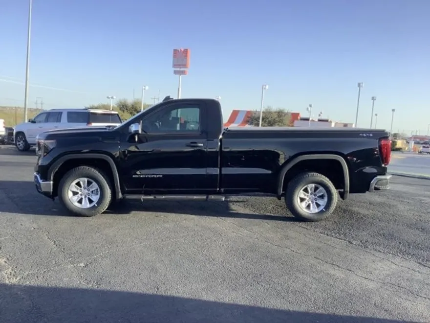 2025 Gmc Sierra 1500 Pro photo 1