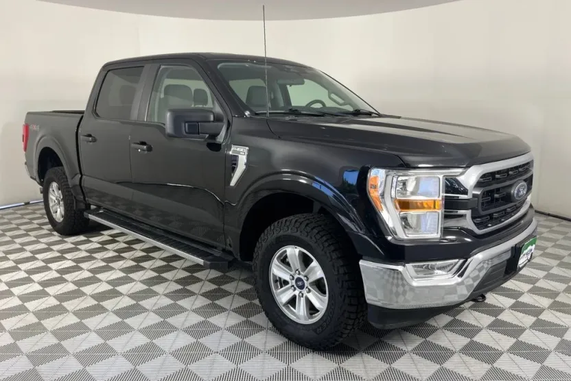 2022 Ford F-150 XLT photo 1