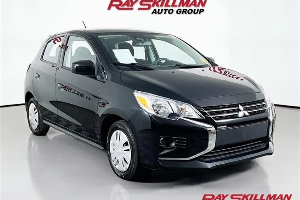 2024 Mitsubishi Mirage ES photo 1