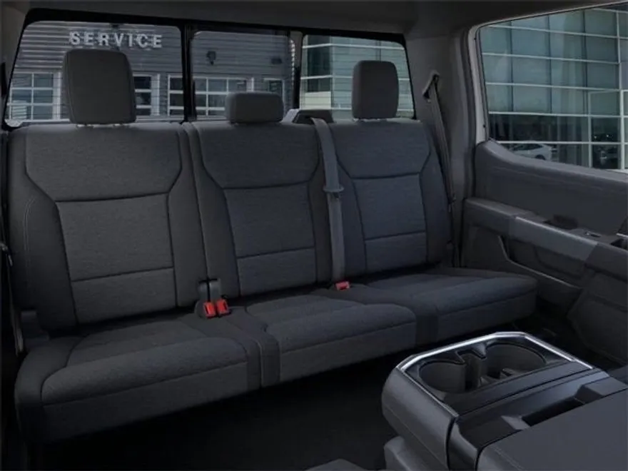 2025 Ford F-150 XLT photo 11