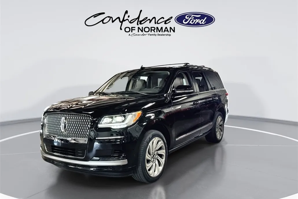 2022 Lincoln Navigator Reserve photo 1