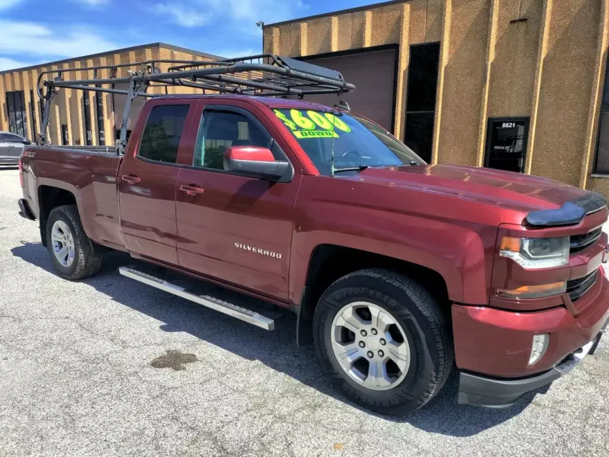 2016 Chevrolet Silverado 1500 photo 1