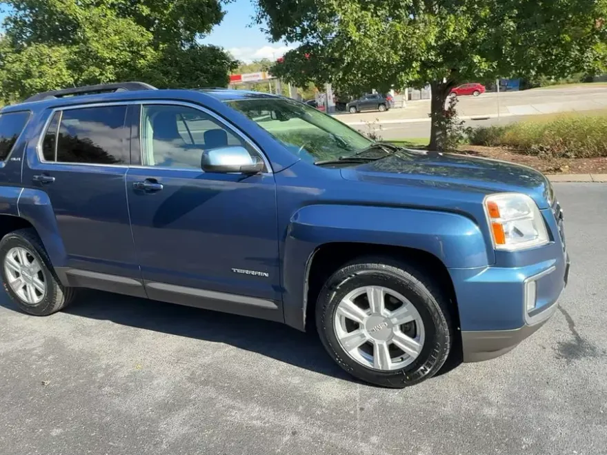 2016 Gmc Terrain SLE photo 1