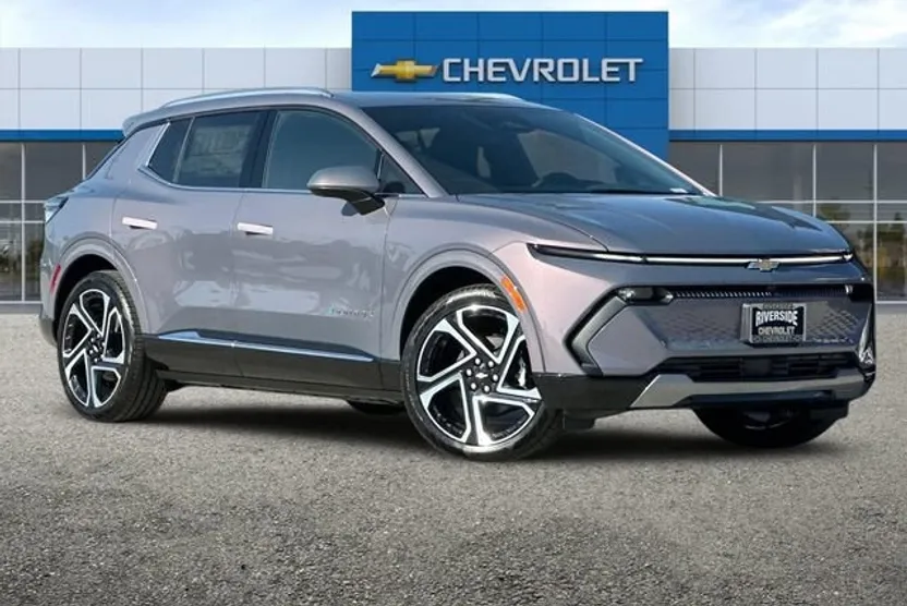 2026 Chevrolet Equinox EV 1LT photo 1