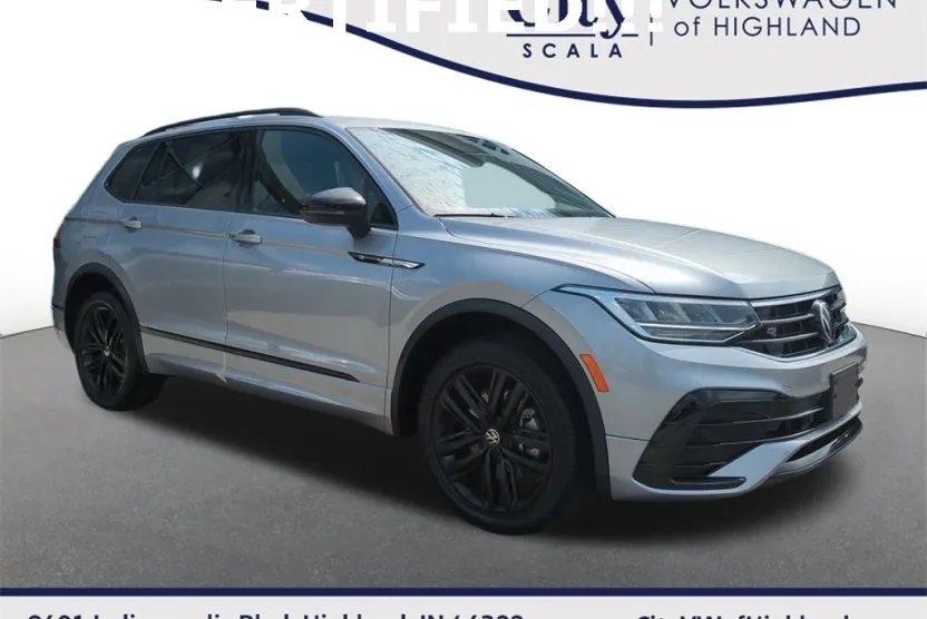 2022 Volkswagen Tiguan SE R-Line Black photo 1