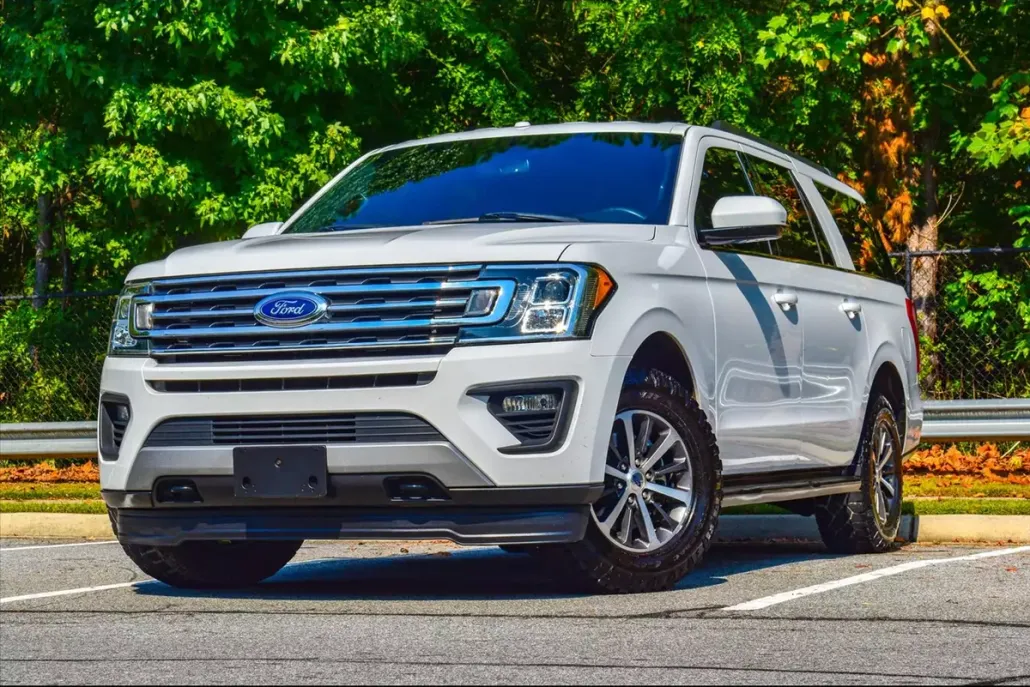 2019 Ford Expedition MAX XLT photo 1