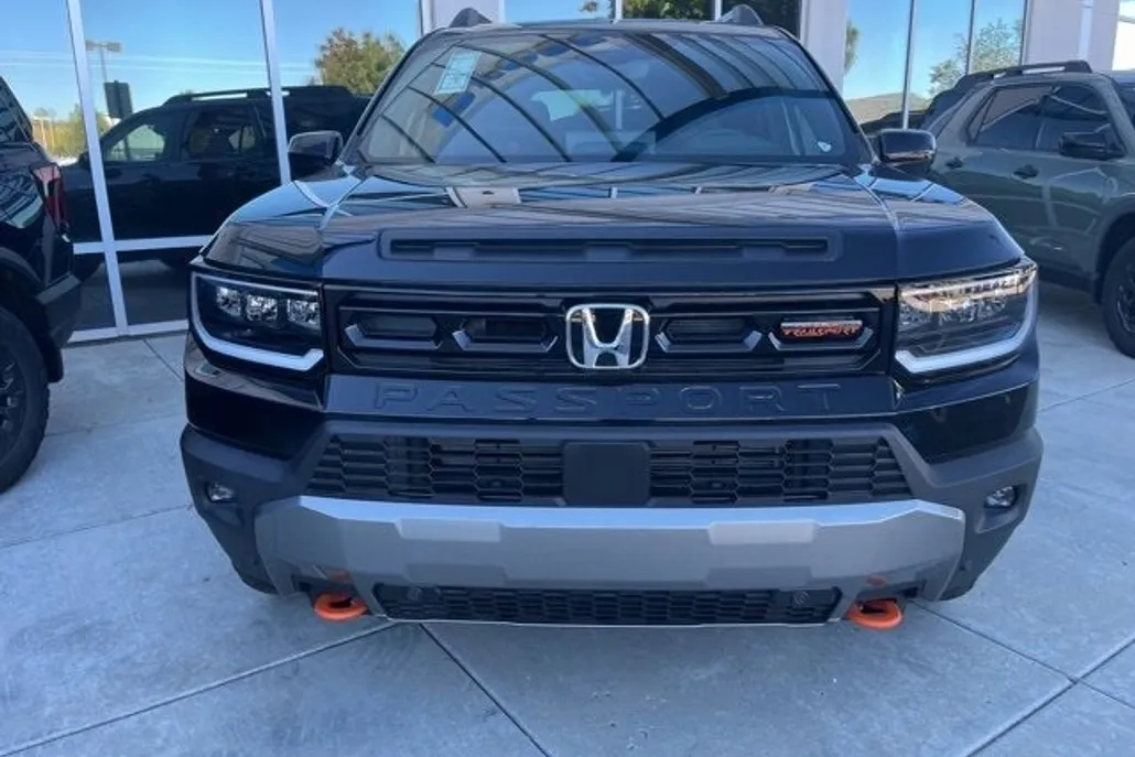 2026 Honda Passport TrailSport photo 1