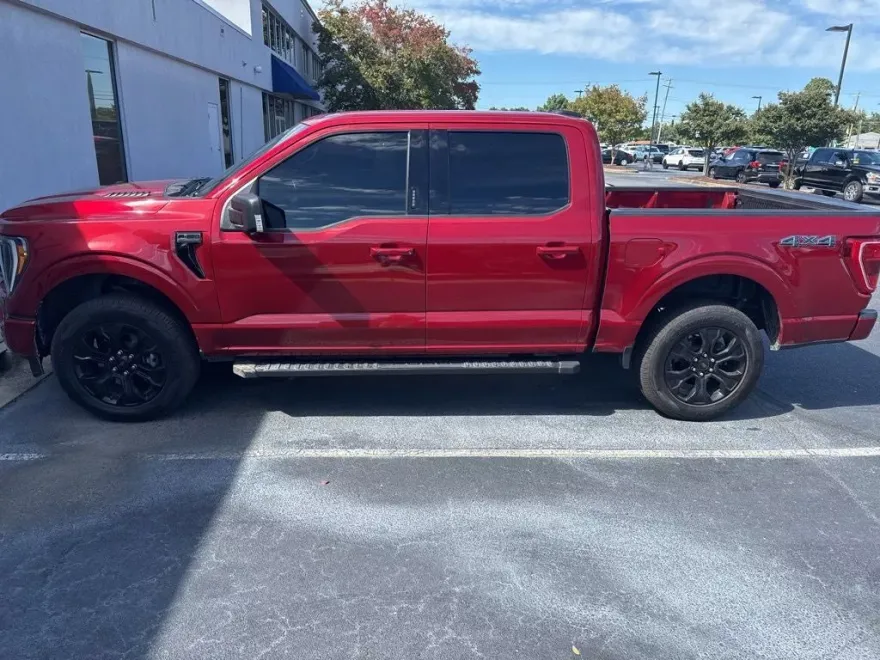 2022 Ford F-150 XLT photo 1