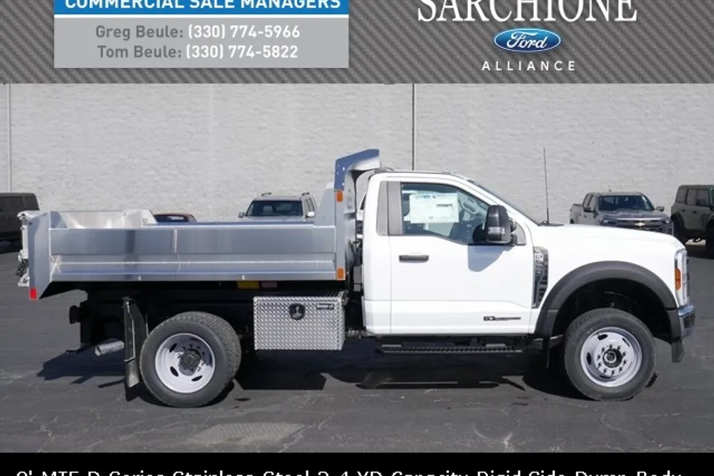 2024 Ford F-550 photo 1