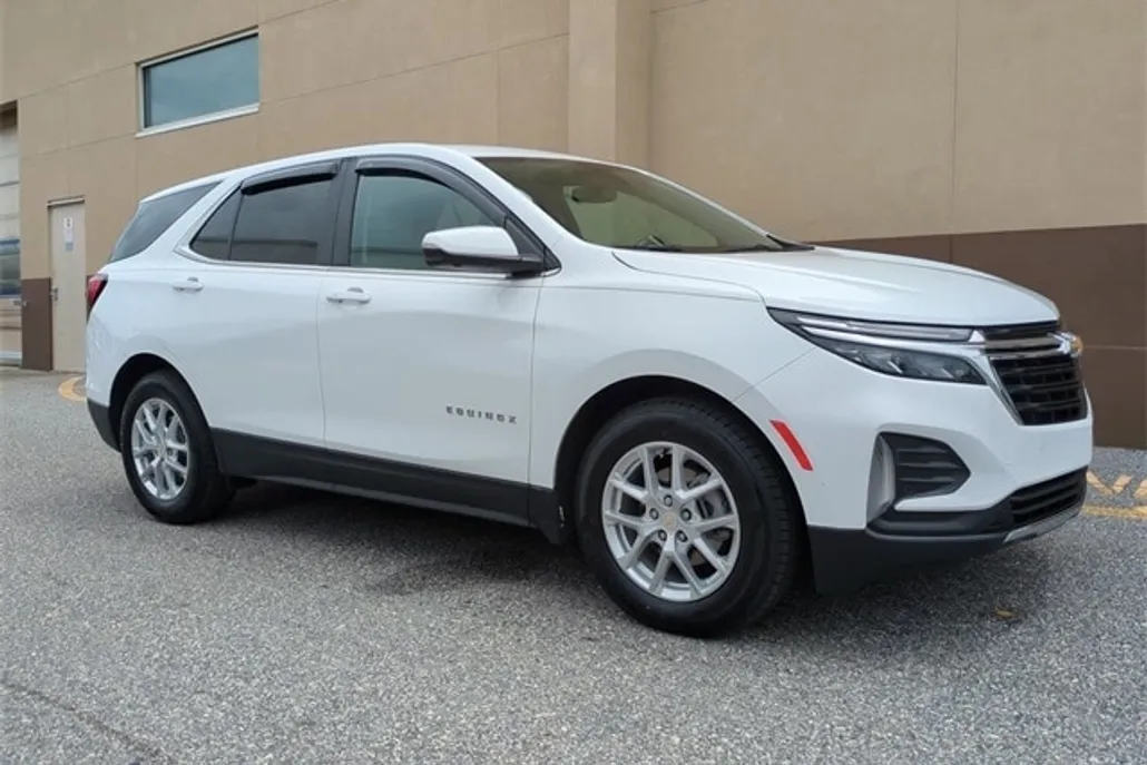 2022 Chevrolet Equinox photo 1