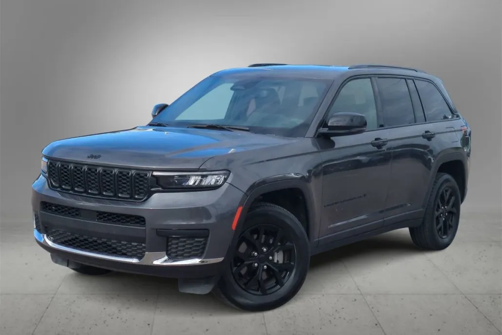 2024 Jeep Grand Cherokee Altitude photo 1