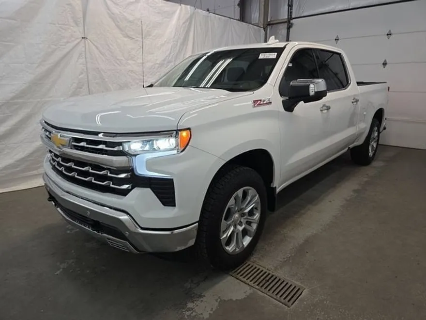 2025 Chevrolet Silverado 1500 LTZ photo 1