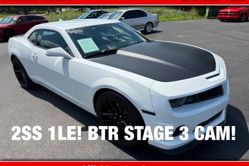 2013 Chevrolet Camaro 2SS photo 1
