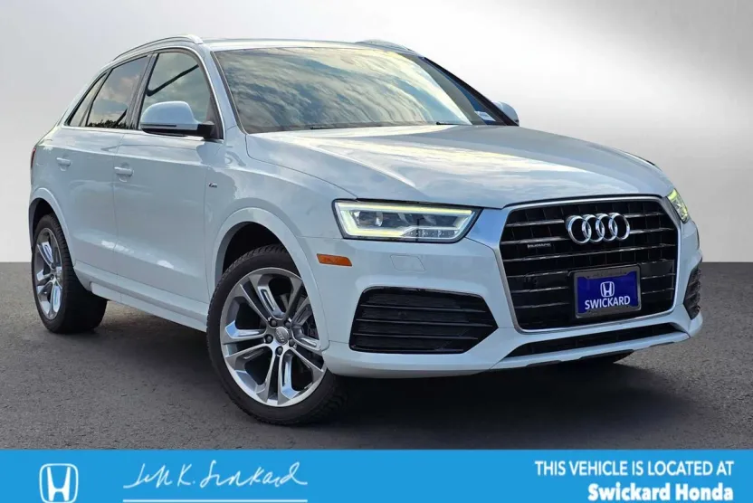 2018 Audi Q3 Premium Plus photo 1
