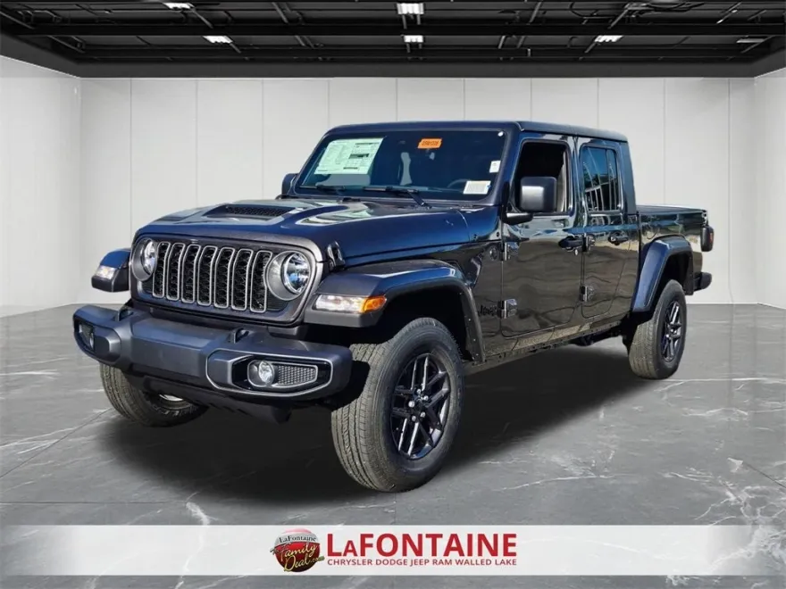 2025 Jeep Gladiator Sport S photo 1
