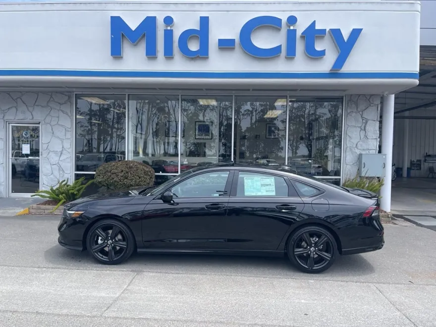 2025 Honda Accord Hybrid Sport-L photo 1