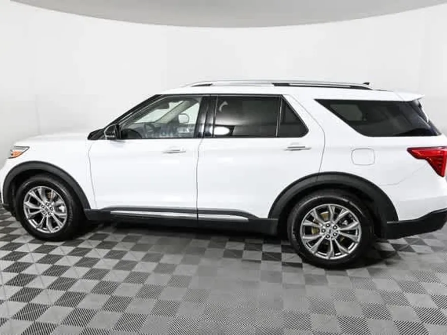 2021 Ford Explorer Limited photo 1