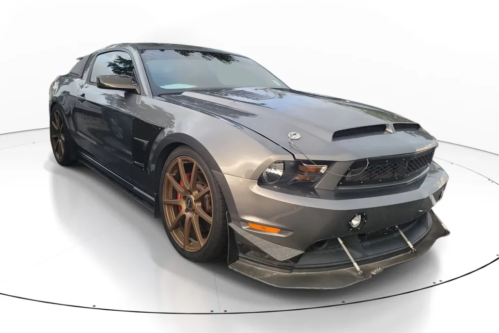 2010 Ford Mustang GT Premium photo 1