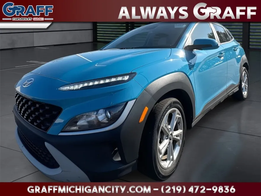 2022 Hyundai Kona SEL photo 1