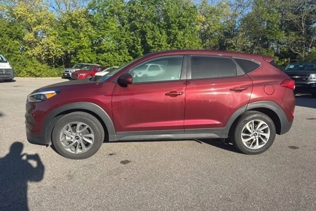 2017 Hyundai Tucson SE photo 1